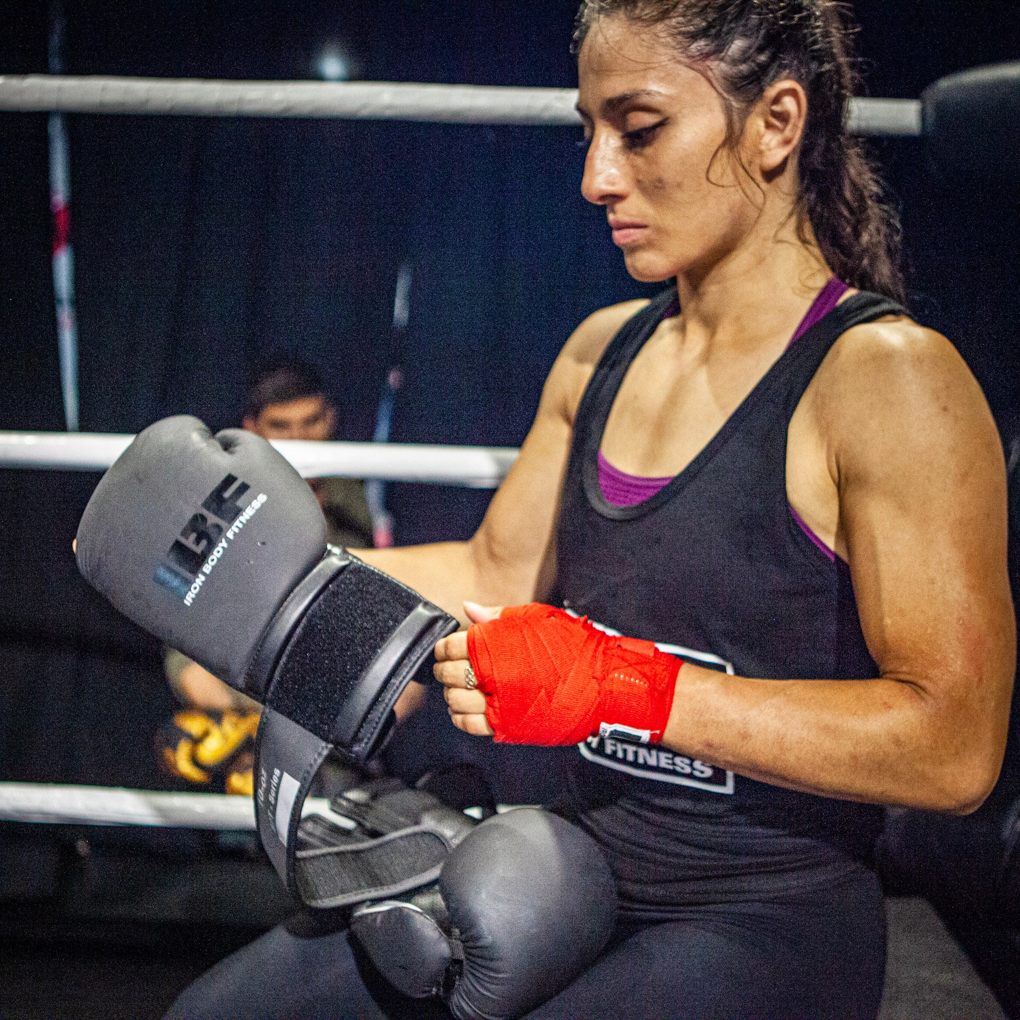 Ibf Training Programme IBF Blackout Boxing Training Bundle: Gloves, Weights, Rope, Wraps